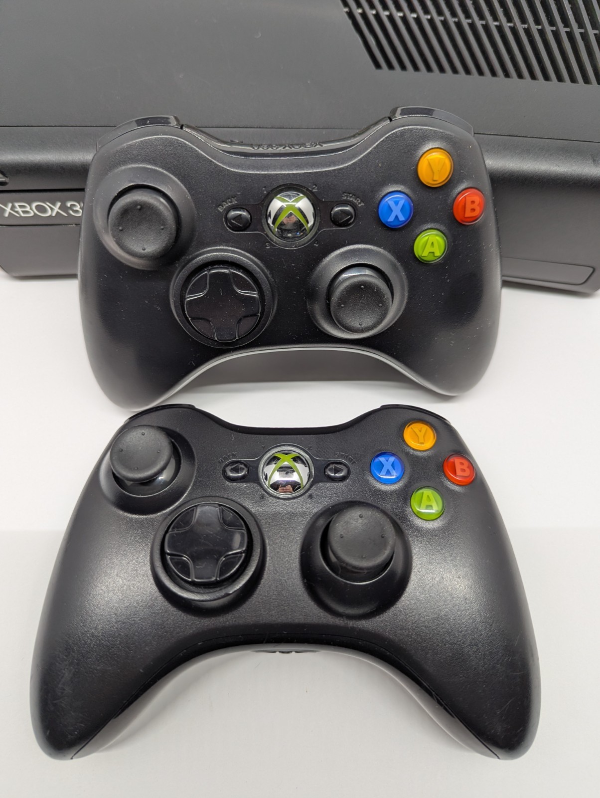 Xbox 360 Slim 4gb Internal Bundle Fully Restored with 2 Games and 2 Controllers