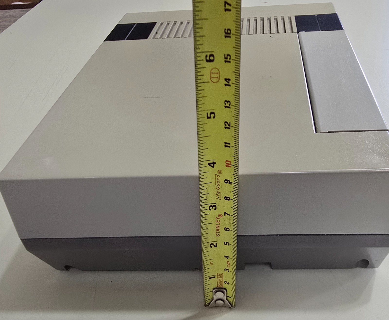 Nintendo Entertainment NES Console NES-001 System Powers On **Untested Operation