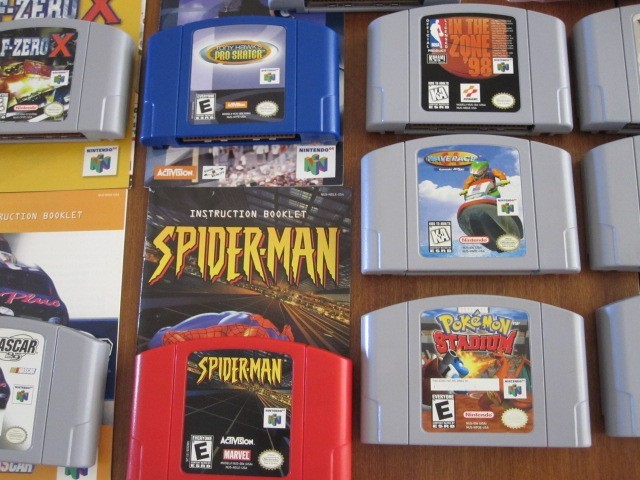 NINTENDO 64 BUNDLE 18 GAMES CONSOLE 4 CONTROLLERS MORE
