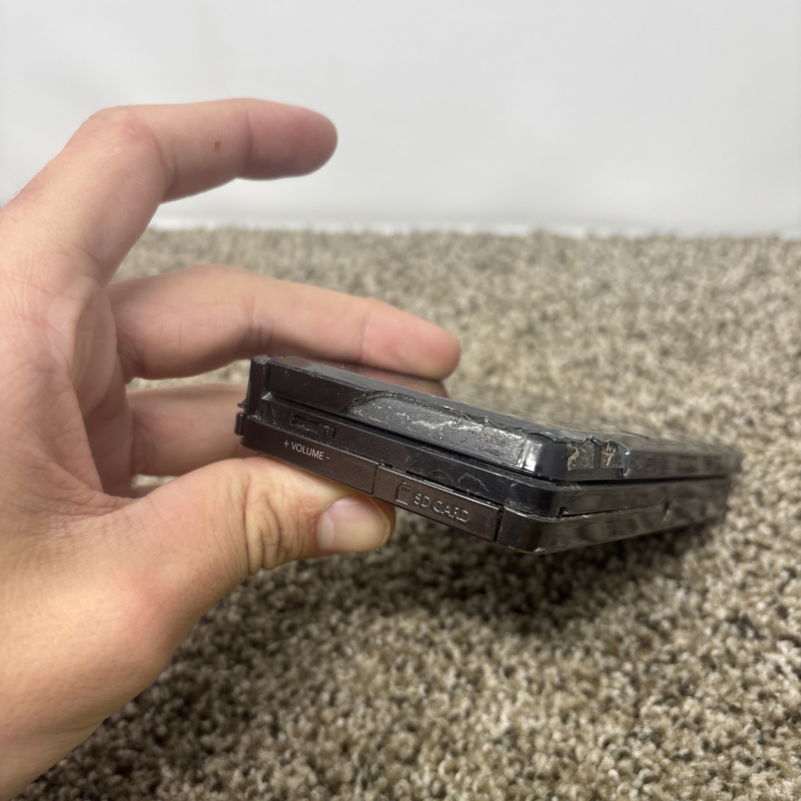Nintendo 3DS Cosmo Black System – For Parts Or Repair