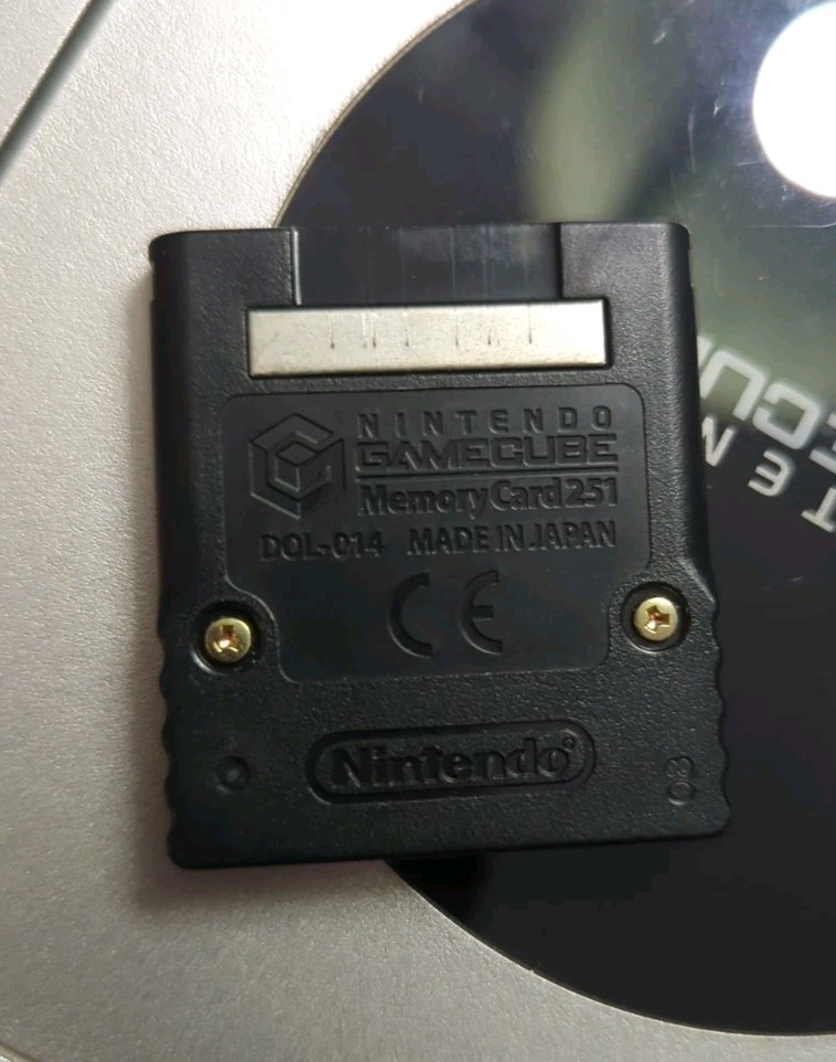 Nintendo GameCube Platinum Console With Mario Golf 3 Controllers Memory Card