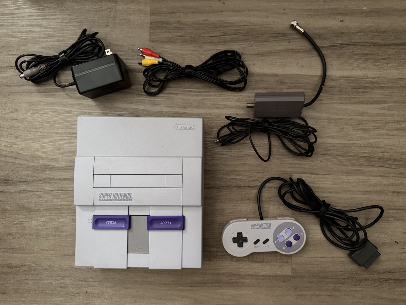 Super Nintendo SNES Console OEM Controller Power Supply AV Cable Tested