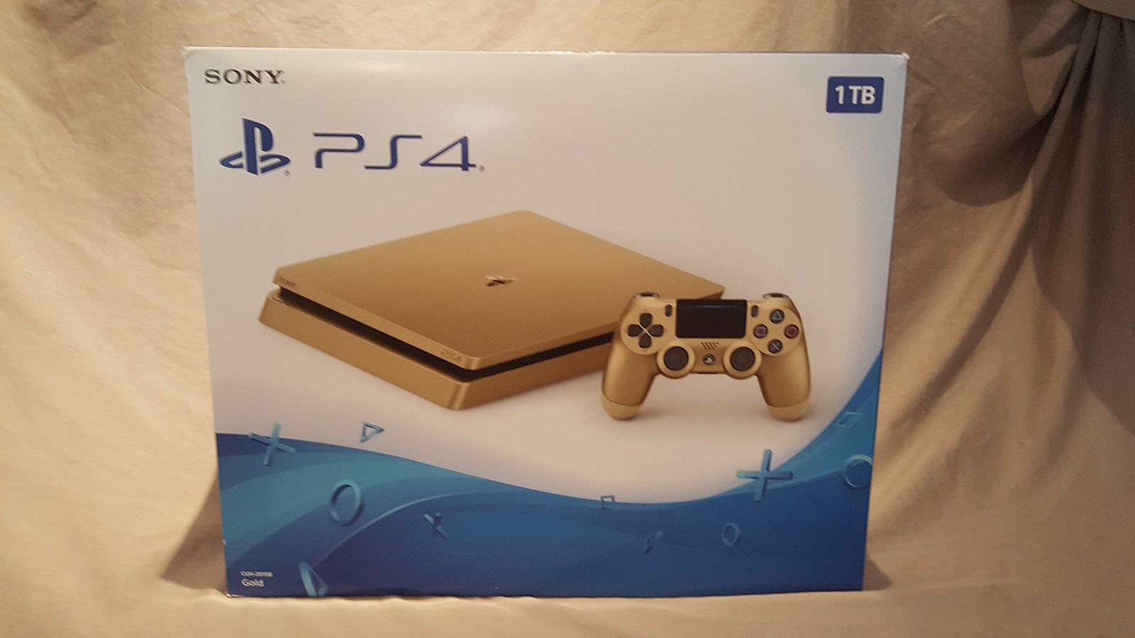 Sony Computer Entertainment HW 1TB Gold Core – PlayStation 4