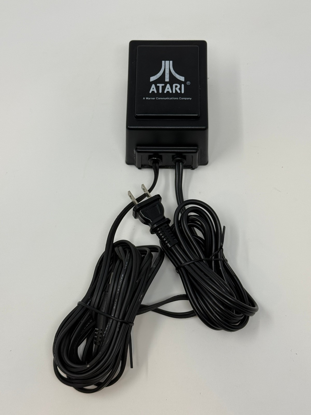 Atari 5200 2 Port Console Bundle *READS GAMES – BROKEN CONTROLLER PORTS – READ*