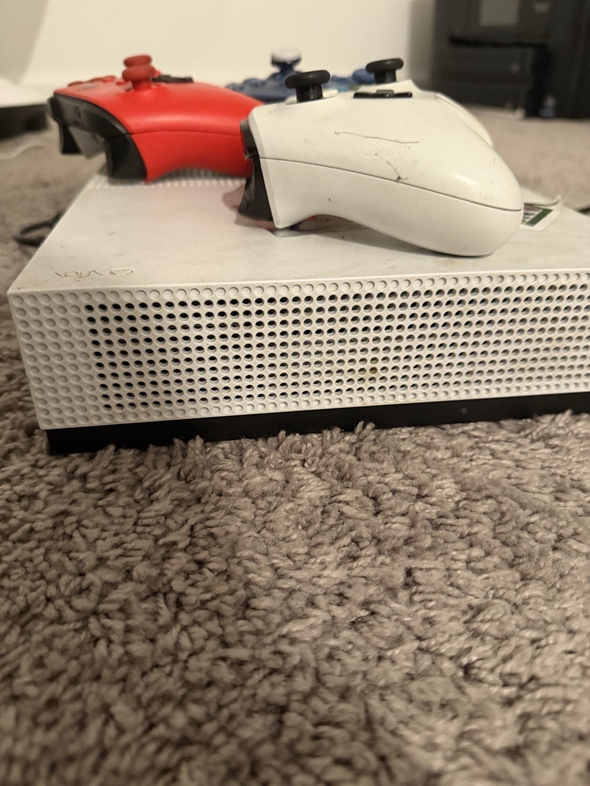 Microsoft Xbox One S All-Digital Edition 1TB Home Console – White- 2 controllers