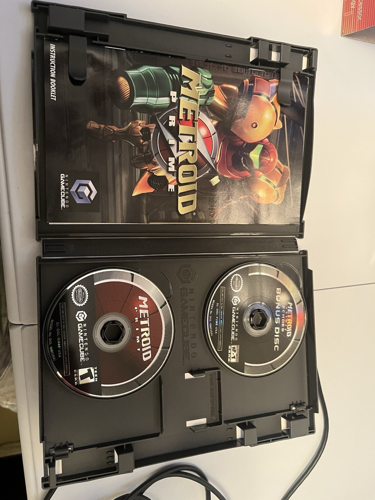 Platinum Metroid Prime Bundle Nintendo GameCube Read Description