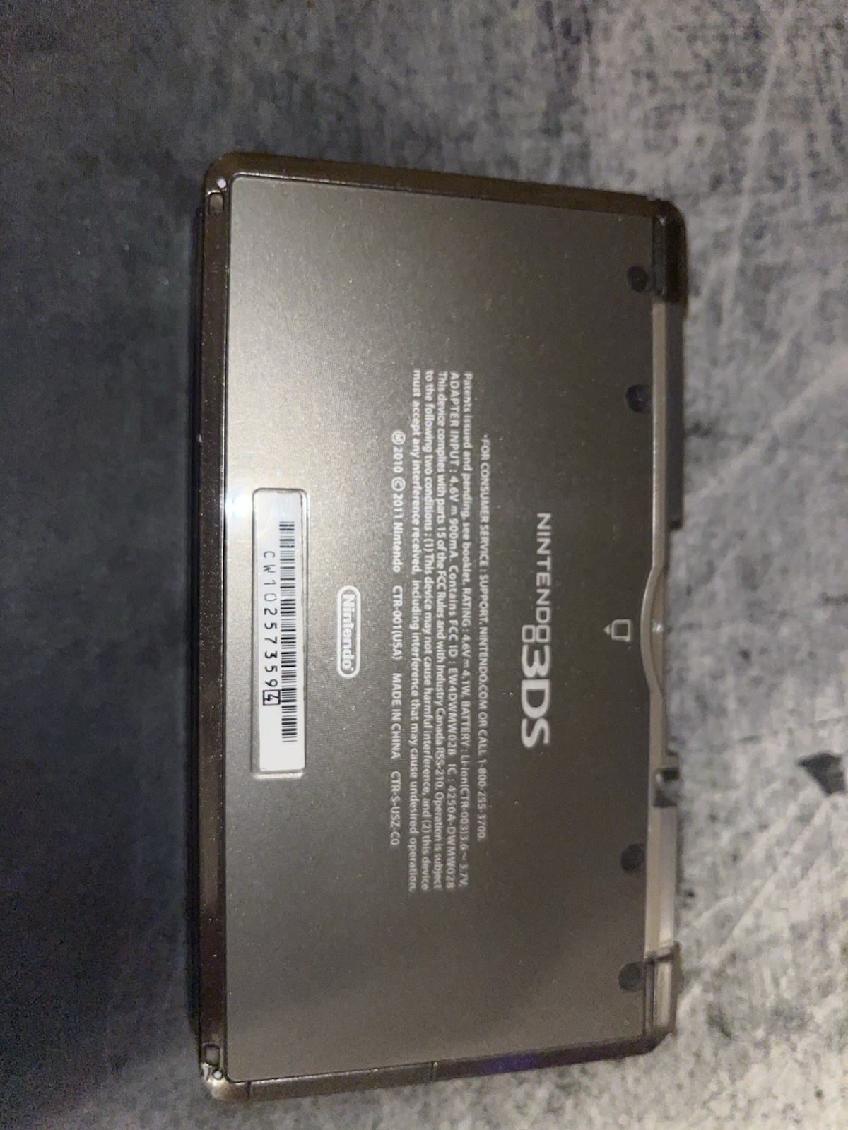 Nintendo 3DS Cosmo Black W/ Charger