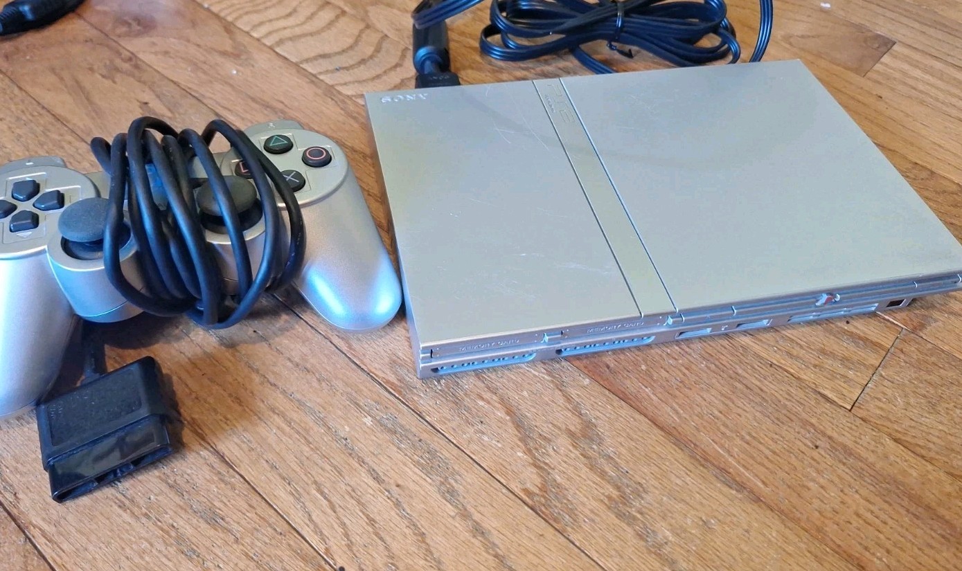 Sony SCPH-79001 Playstation 2 Slim Game Console – Silver Authentic Tested