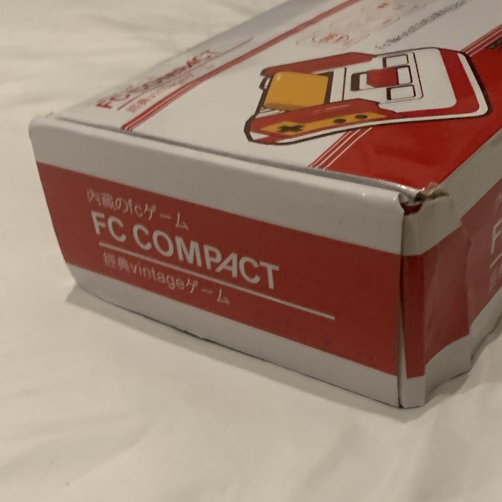 FC COMPACT Console Family Computer 500 Built-In Games AV Beige/Red READ DESC