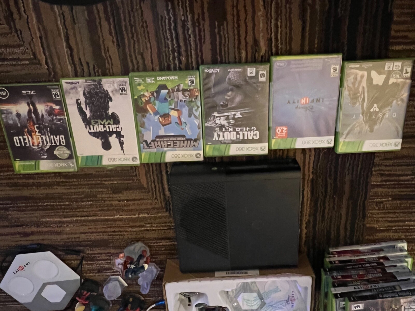 Microsoft Xbox 360 E 4GB Black Console Games Included 