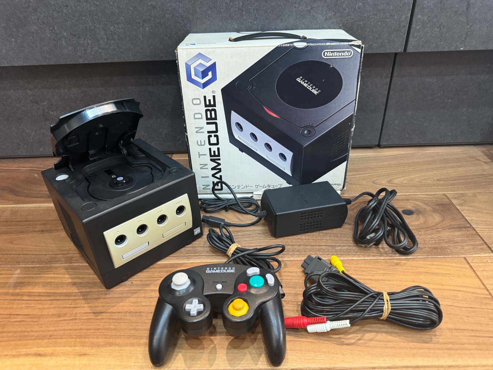 Nintendo GameCube GC Game Console – Full Color Accessories Read US/Canada Discs