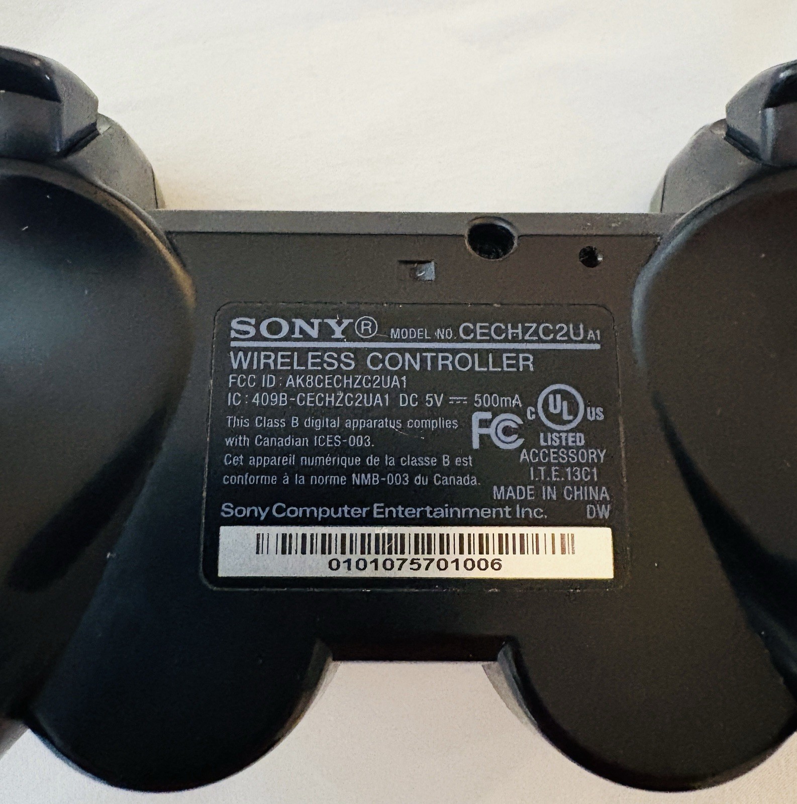 Sony PS3 Slim 320GB CECH-3001B, 2 Genuine Sony DualShock 3 Controllers, Clean