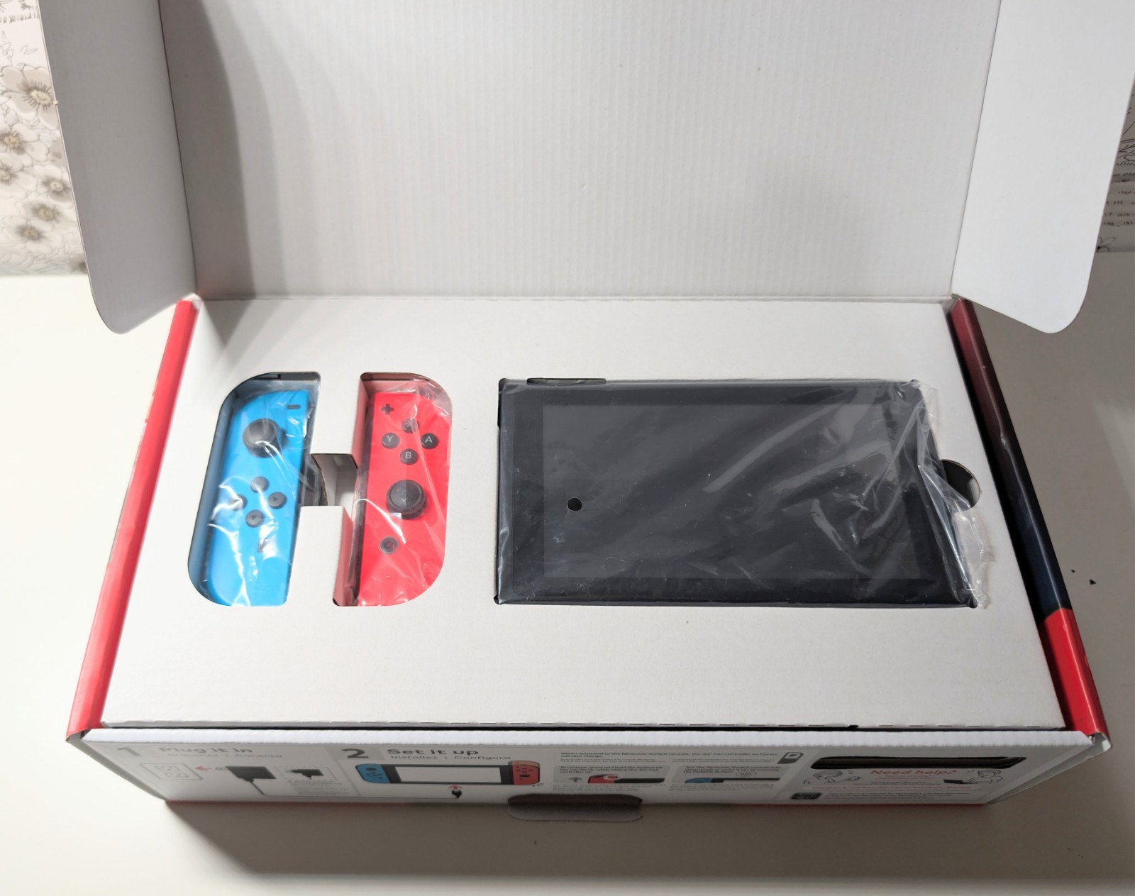 Nintendo Switch 32GB Handheld Console – Neon Red/Neon Blue