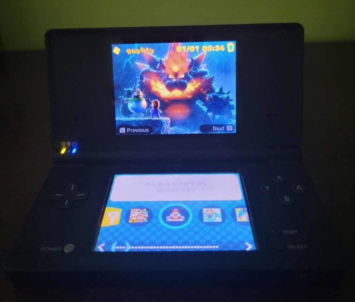 Nintendo DSi Launch Edition Matte Black (HBrewed) (Good Condition)