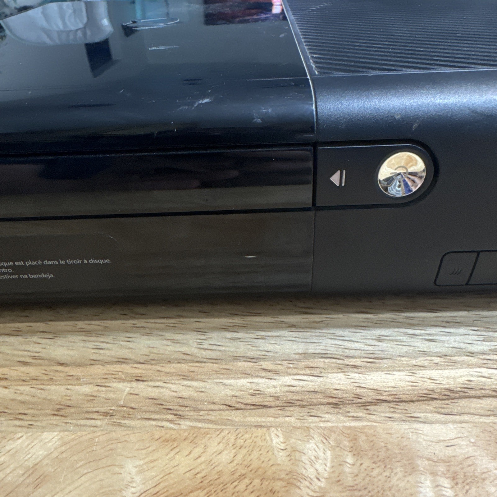 Microsoft Xbox 360 E 4GB Console Gaming System Only Black #2
