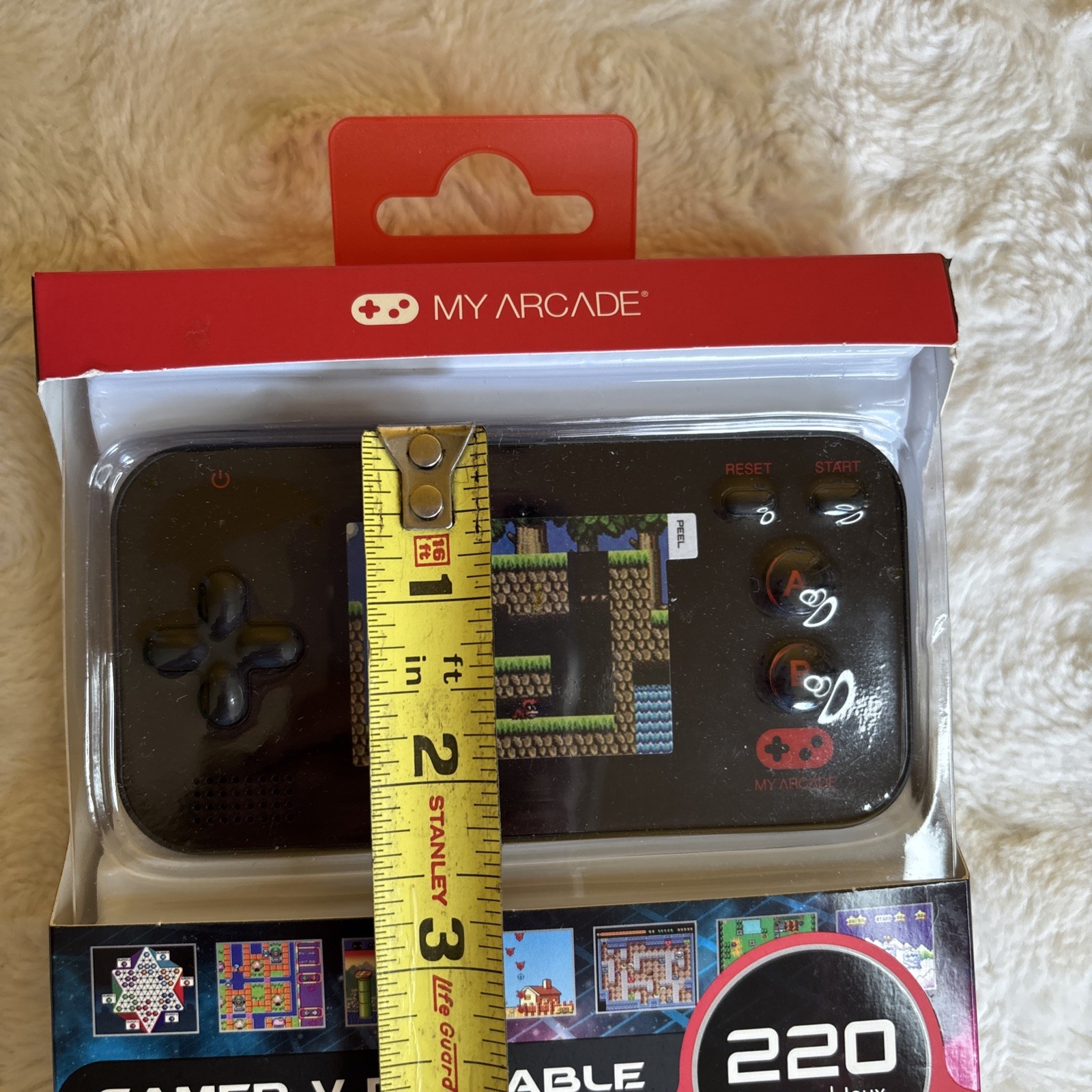 MY ARCADE Portable Handheld Gaming System (220 Built-in Games)
