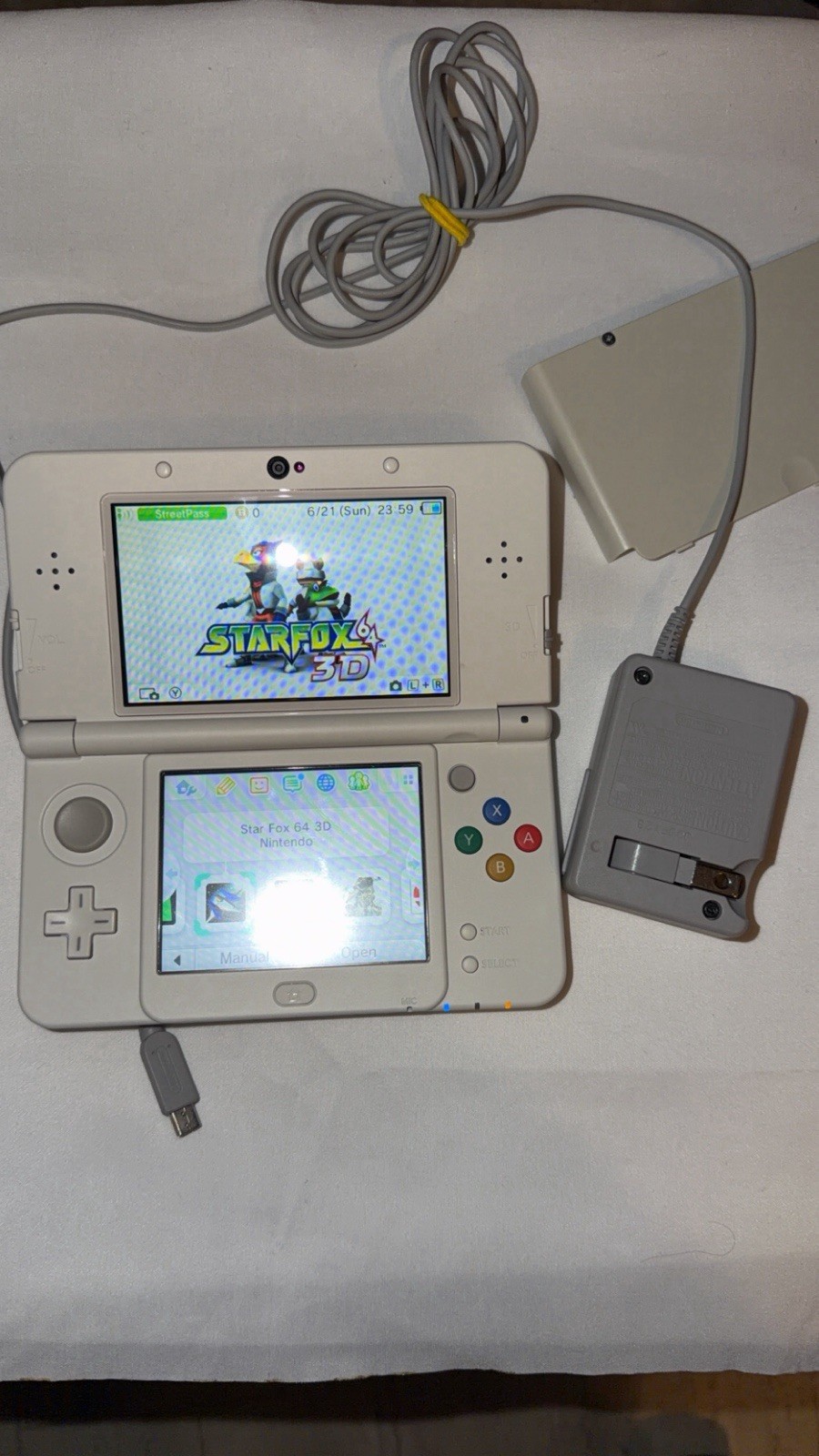 Nintendo New 3DS White | Charger + 128GB SD Card | Region Free | USA Seller