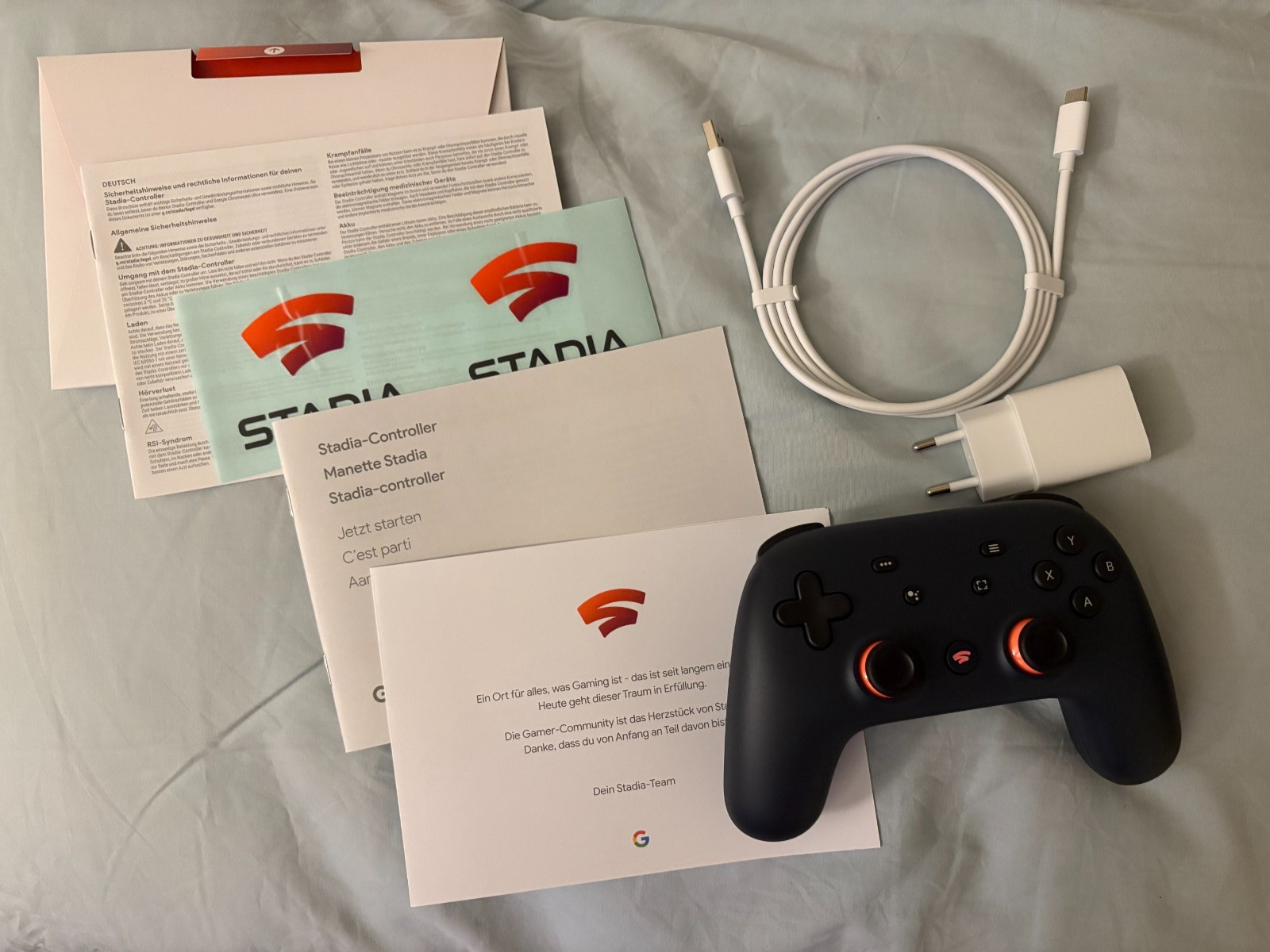 New Google Stadia H2B Founder’s Edition Controller + Cable, EU Charger Bluetooth