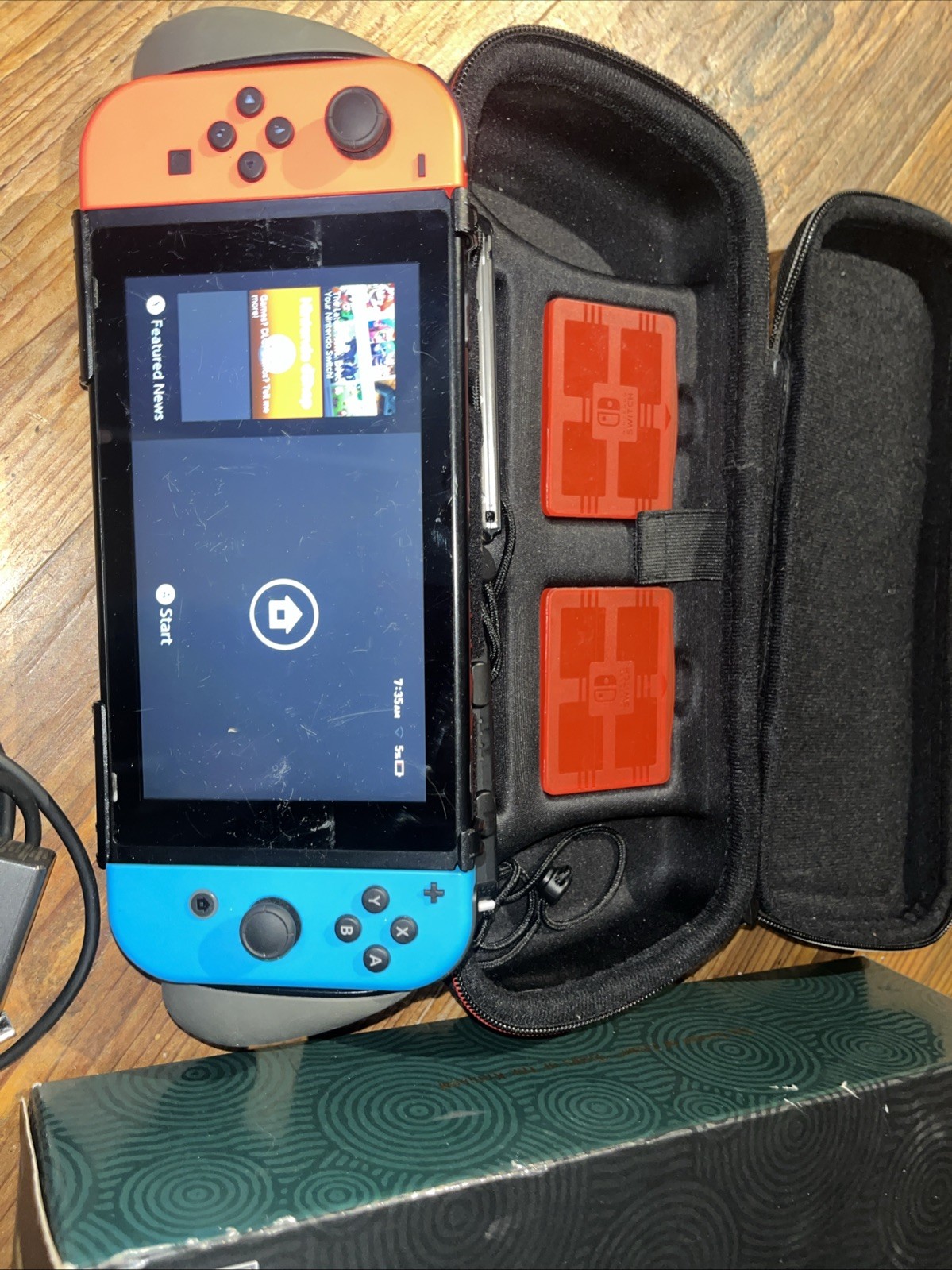 Nintendo Switch V1 HAC-001 Bundle Controllers Dock Cords