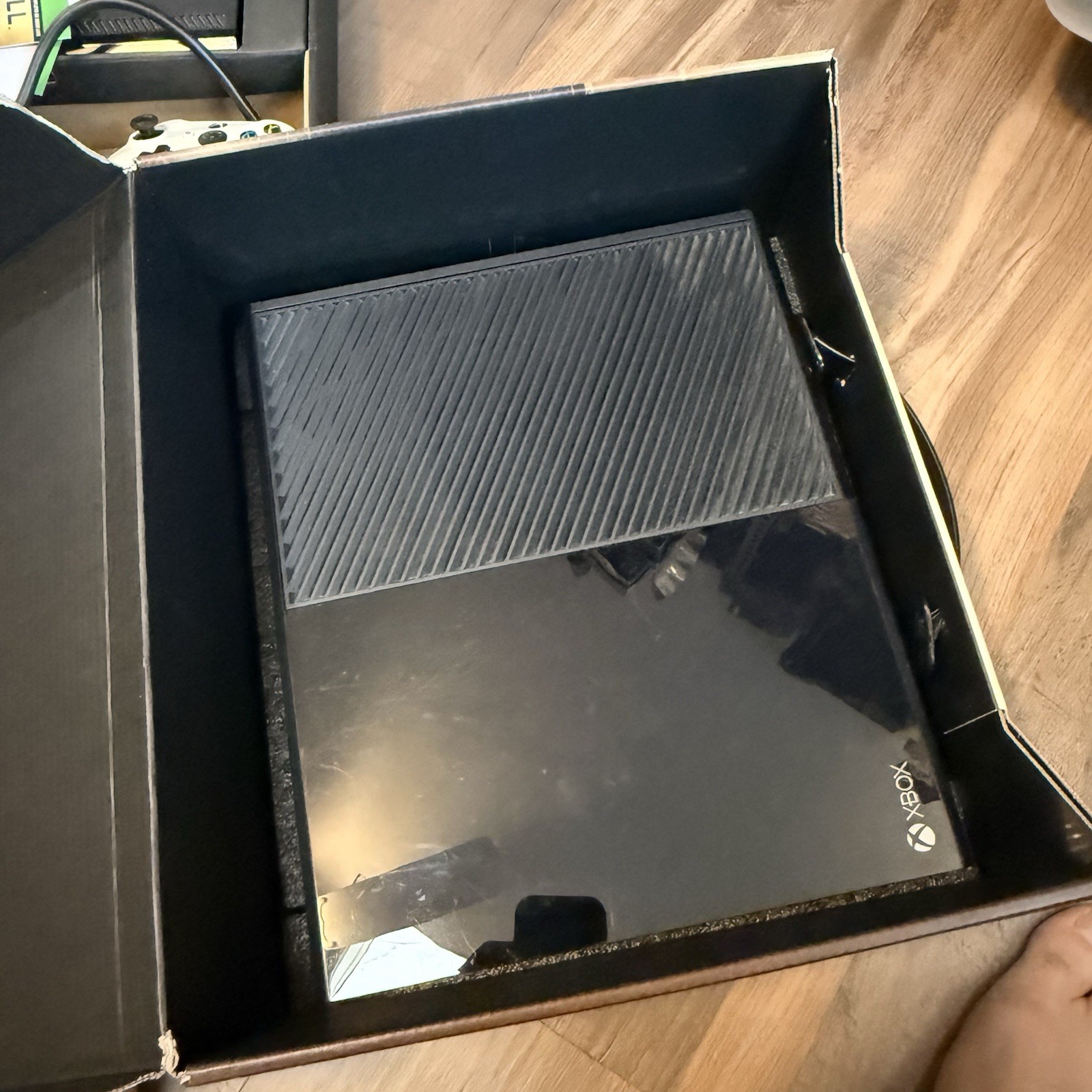 Xbox One 500 GB Titanfall Bundle Black Console (game not included)