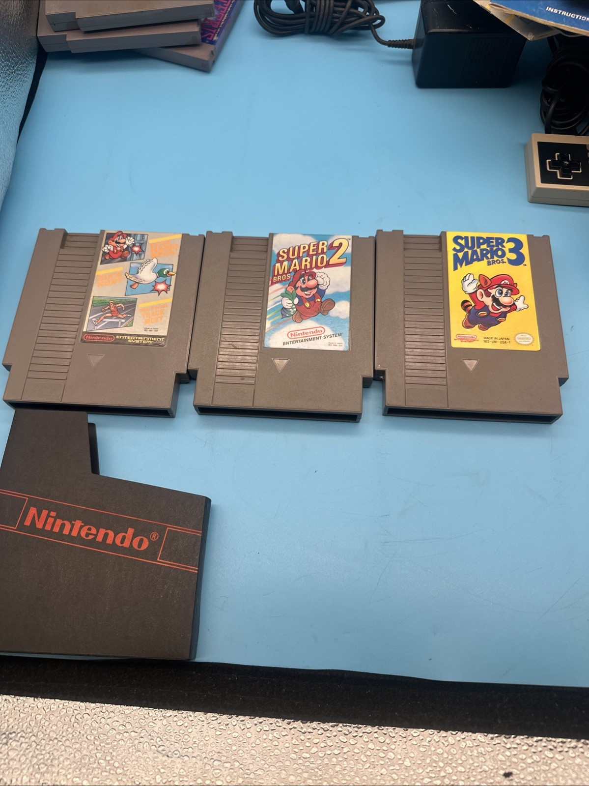 Nintendo NES Top Loader Console NES-101, OG Dog Bone Controller Mario 1 2 3 More