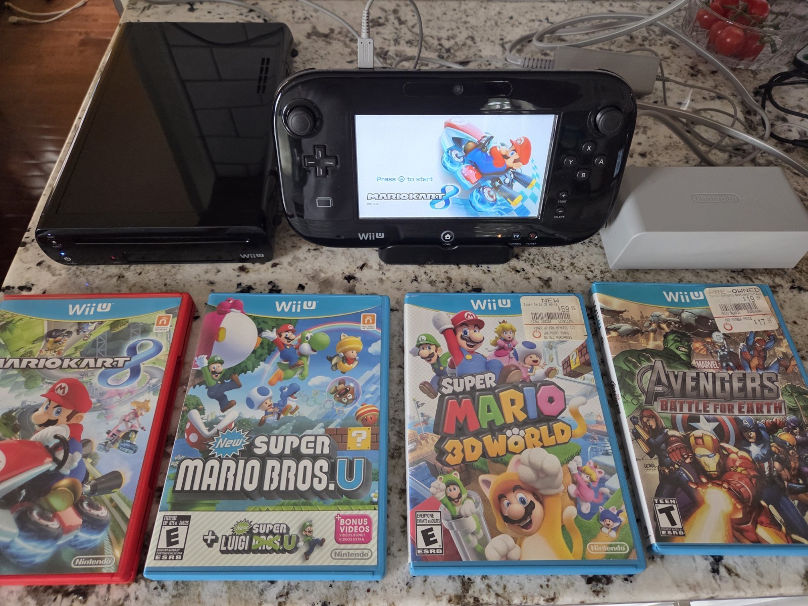 Nintendo Wii U Console 32GB + SUPER MARIO KART BROS 4 Games Bundle EXCELLENT!