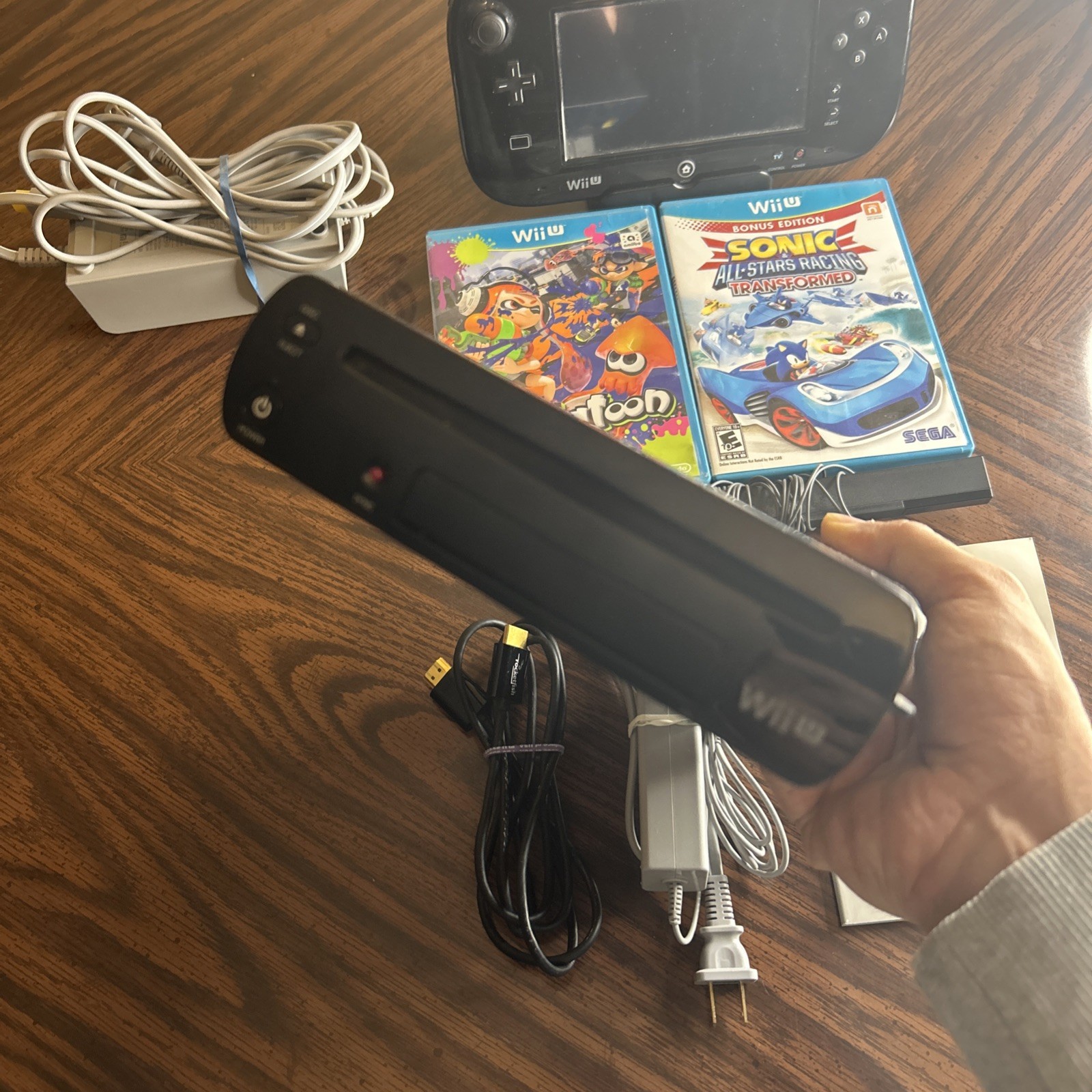 Wii U Console Gamepad Black Complete Set All Cords Games & Charging Cable & Dock