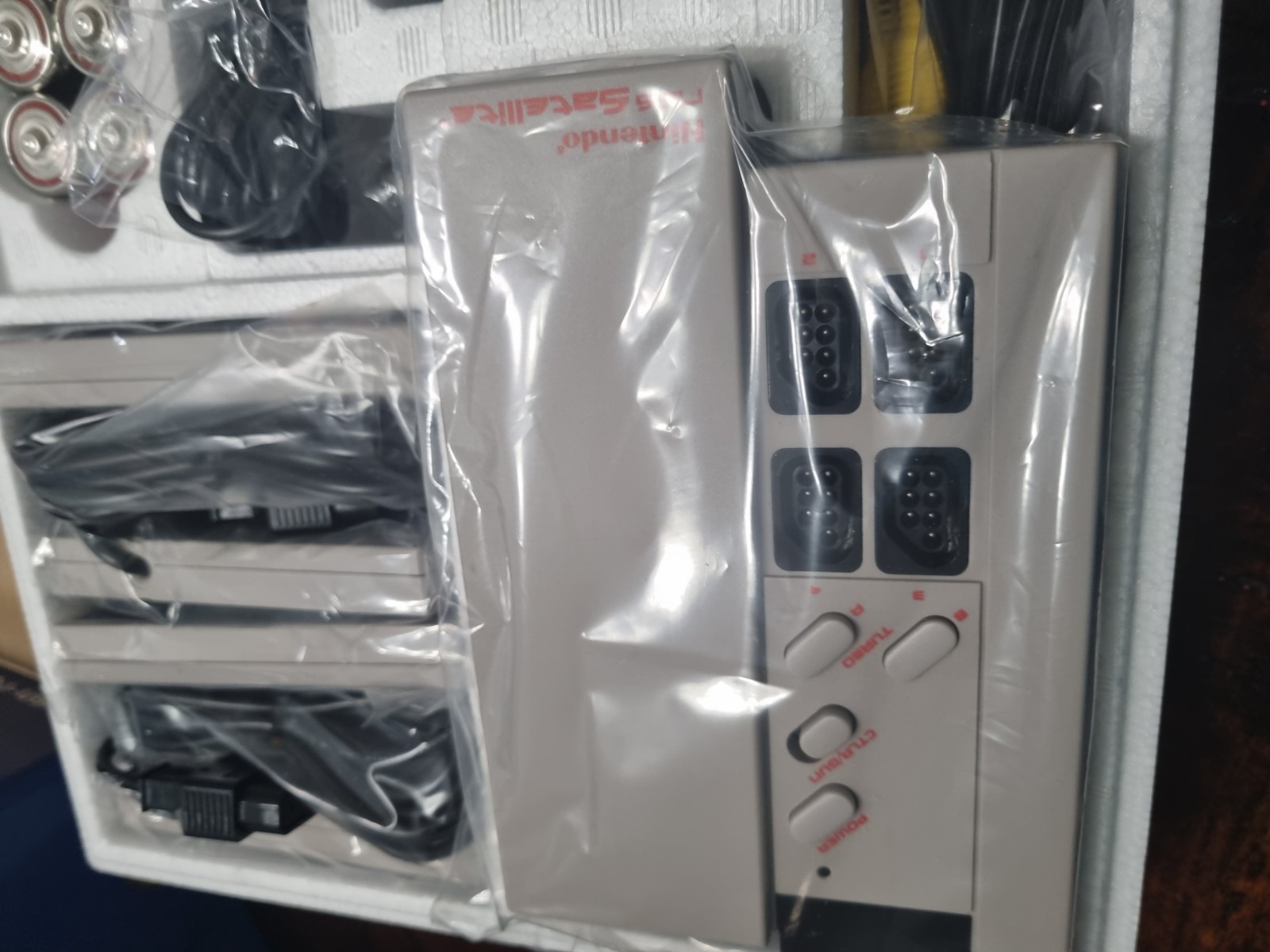 Nintendo NES Sports Set Console Bundle BRAND NEW OPEN BOX