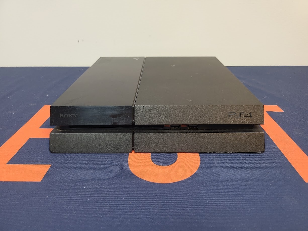 Sony PlayStation 4 PS4 Console Only – 500GB – CUH‑1115A – Fair Condition