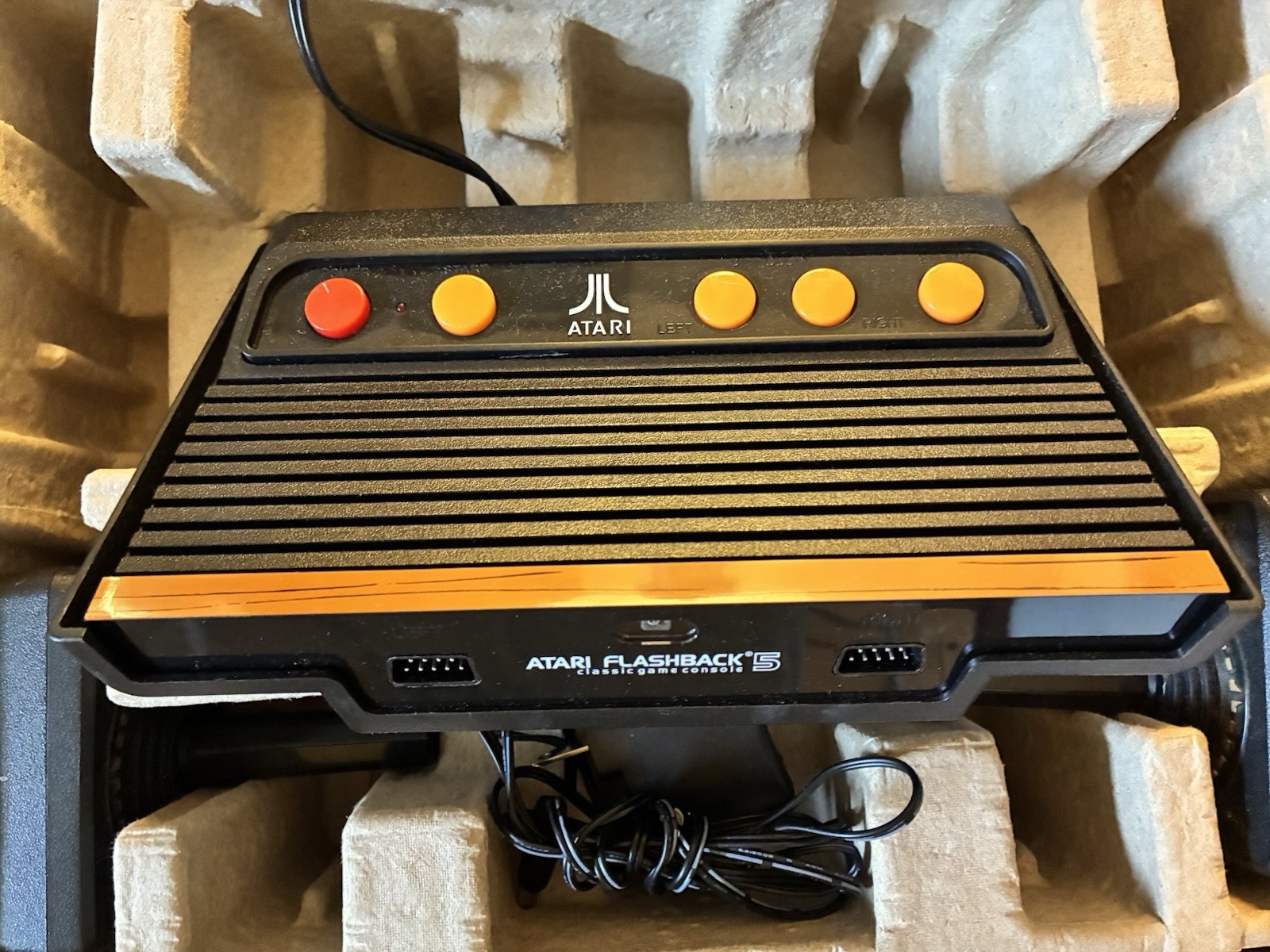 Atari Flashback 5 Collector’s Edition 92 Built in Games.No Instruction Booklet.