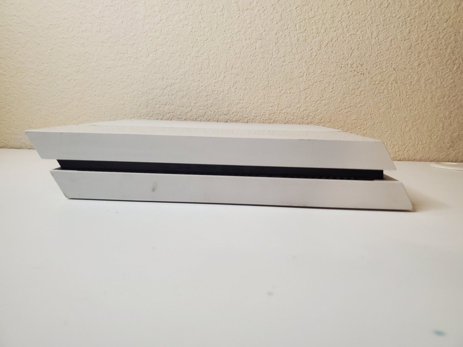 PS4 White Low Firmware 10.01