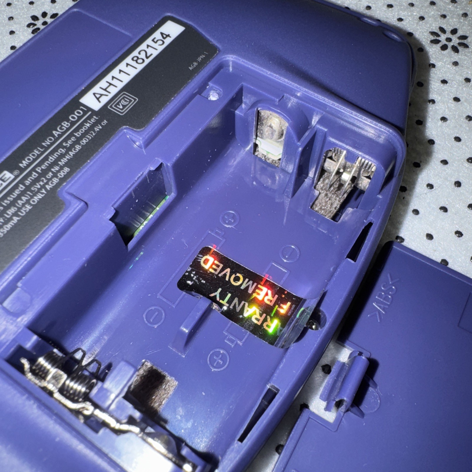 Nintendo Game Boy Advance GBA AGB-001 – Indigo Purple – MINT – 100% OEM