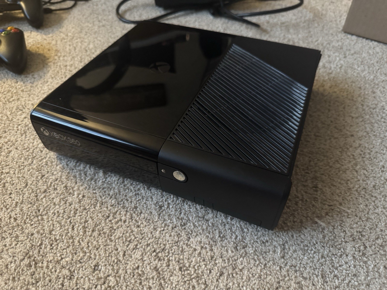 Microsoft Xbox 360 E 320GB Console Bundle OEM + Wired Controller TESTED-WORKING