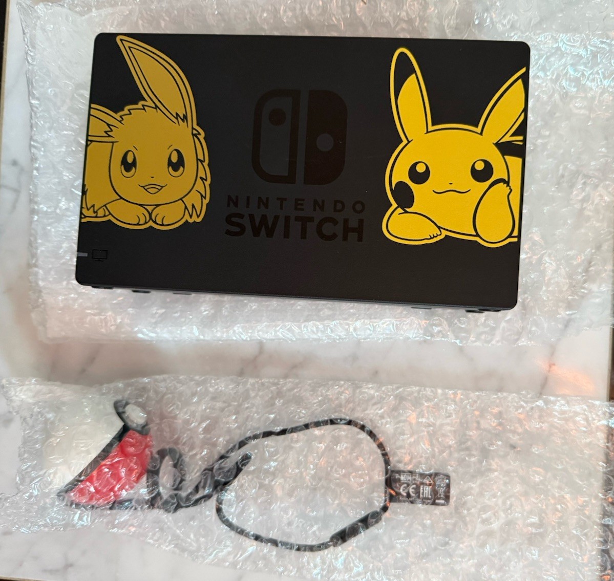 Nintendo Switch Pokemon Let’s Go Eevee Console w Poke Ball CARDS Case Book Lot