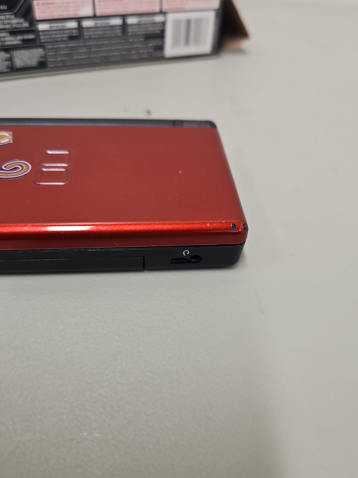 Nintendo DS Lite System Red/Black Console With Box Not Working