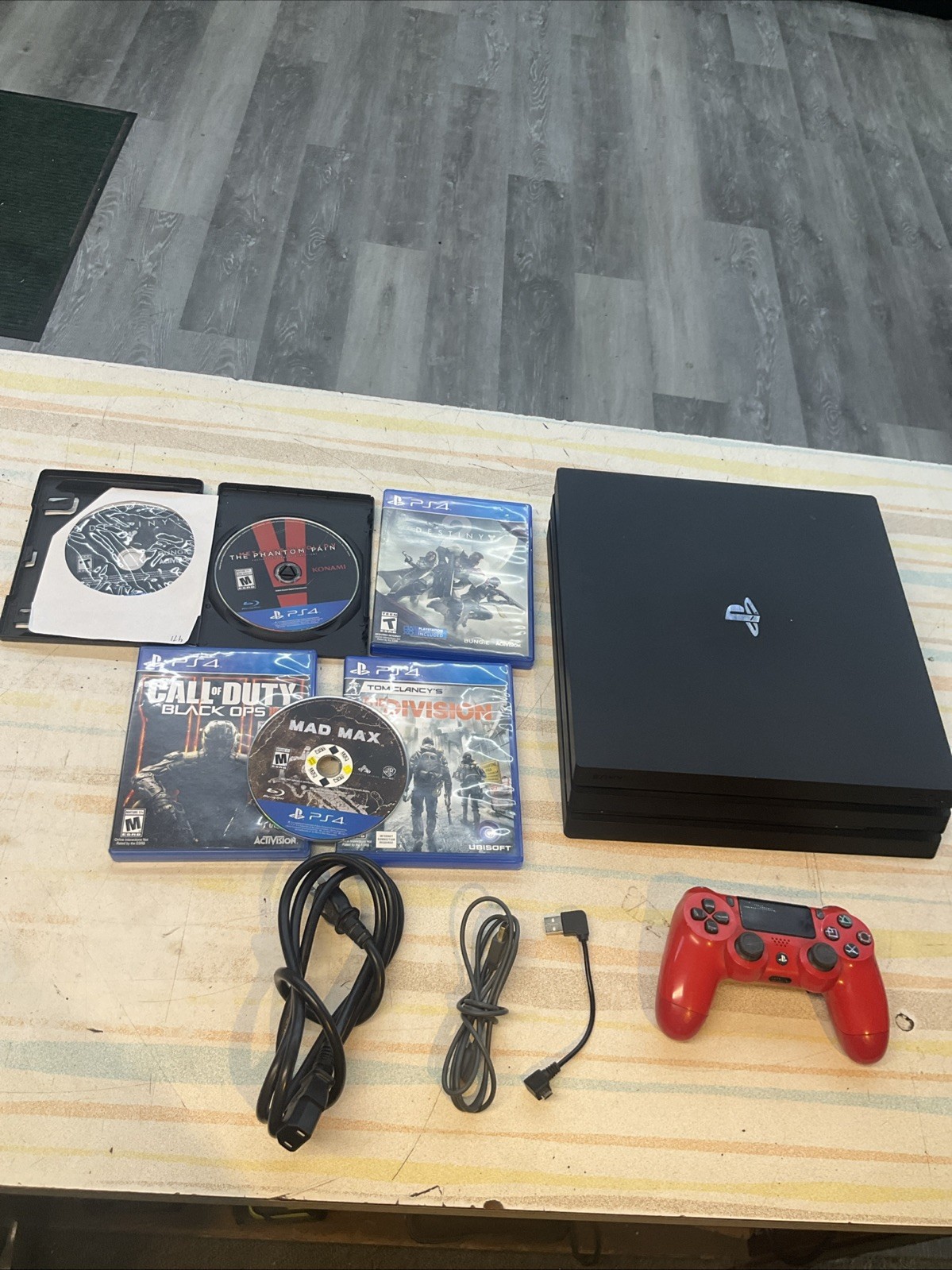 Sony PS4 CUH-7115B PlayStation 4 Pro Console W/ Controller & Cords + 6 Games