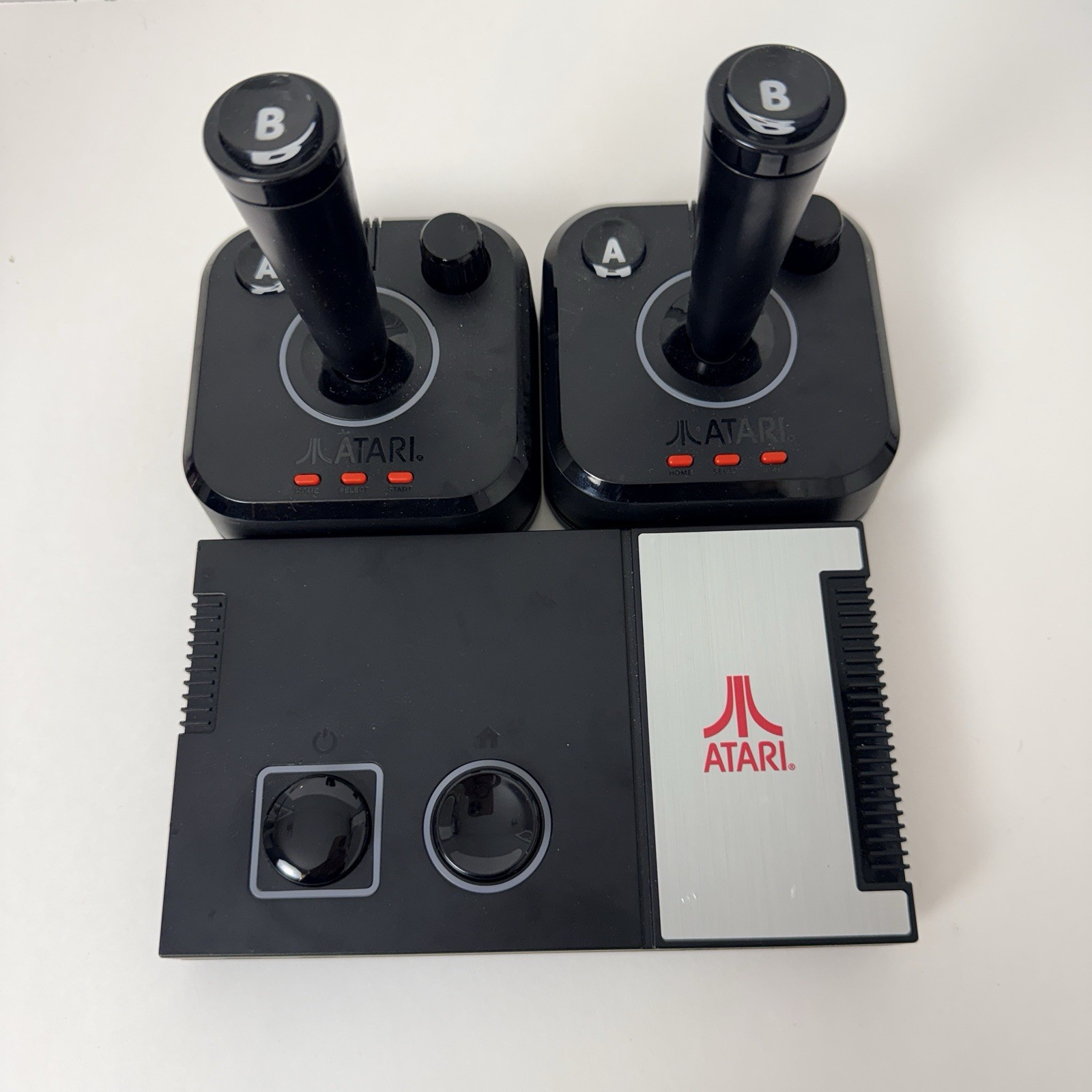 Atari My Arcade Gamestation Pro DGUNL_7012 Gaming Console & 2 Controllers Works