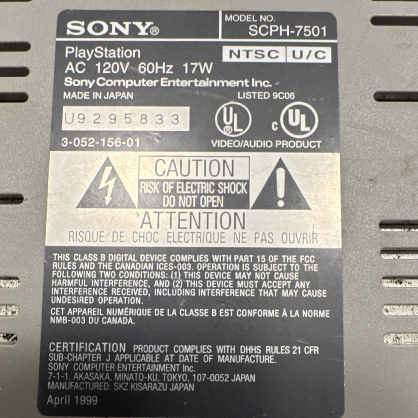 Sony PlayStation SCPH-7501 Gray Console not working/for parts