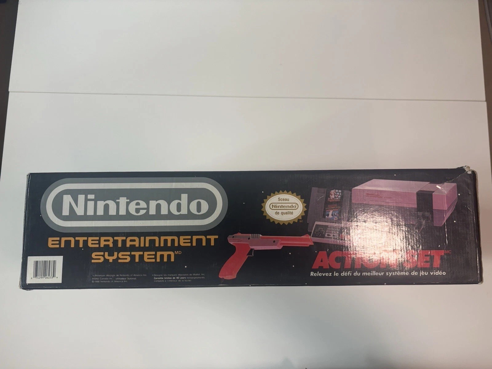 Nintendo NES Action Set Console In Box w. Styrofoam & Inserts