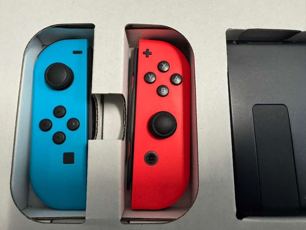 Nintendo Switch 32GB Handheld Console – Neon Red/Neon Blue