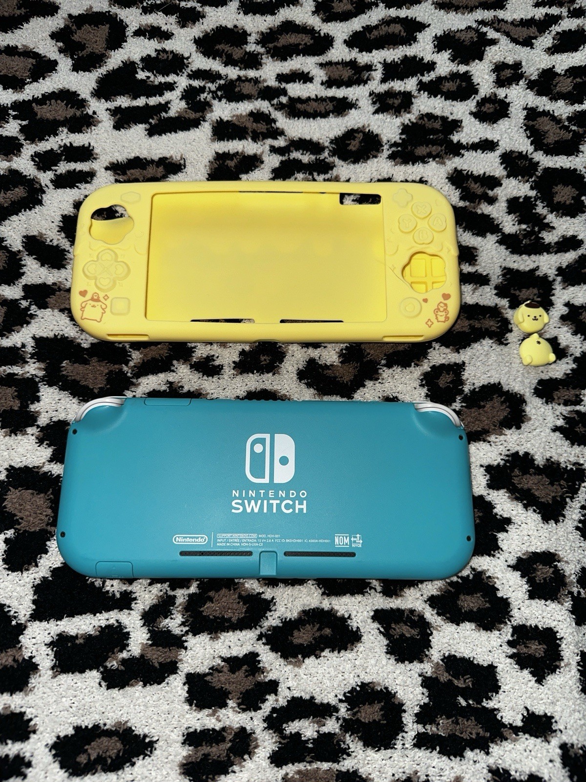 Nintendo Switch Lite Blue Handheld Console 32GB 720p USB-C Region Free