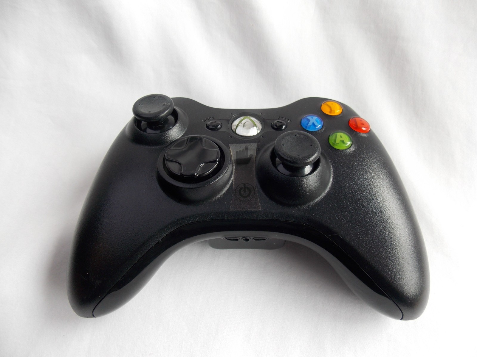Xbox 360 S 1439 w/Cords & Controller No HDD Tested and Works