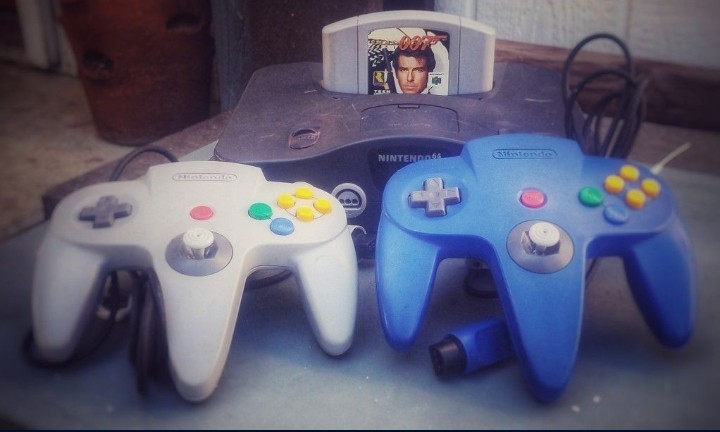 Nintendo 64 N64 Original System Console, 2 Original Controllers, Charger& Cords!