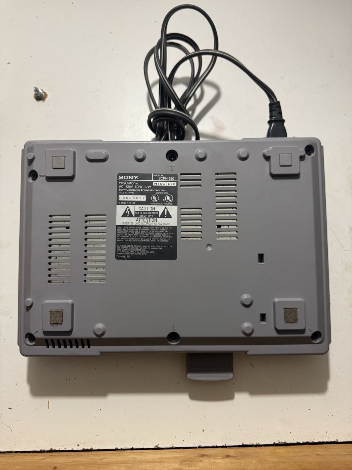 Sony PlayStation SCPH-5501 Console NTSC-U/C Gray Composite RCA Memory Card