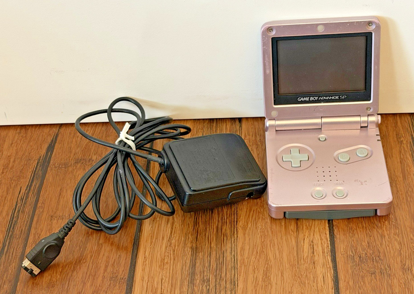 Authentic Nintendo Game Boy Advance SP GBA SP – Pearl Pink-AGS-001 Charger Game