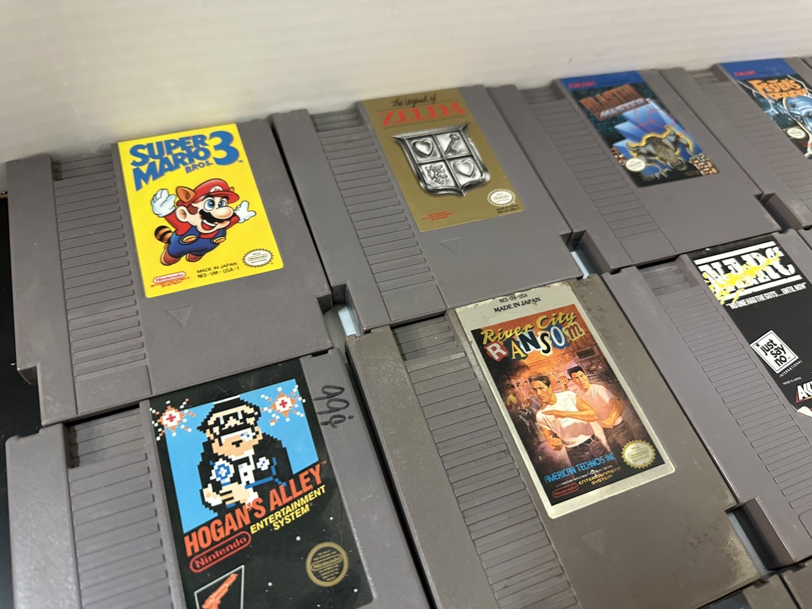 Nintendo NES-101 Original Top Loader Console System BUNDLE WITH 20 GAMES & MORE