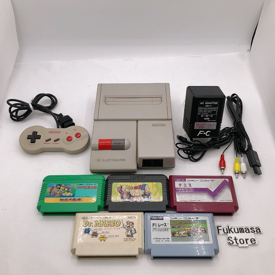Nintendo New Famicom Console AV HVC-101 Controller Made in Japan NES Tested