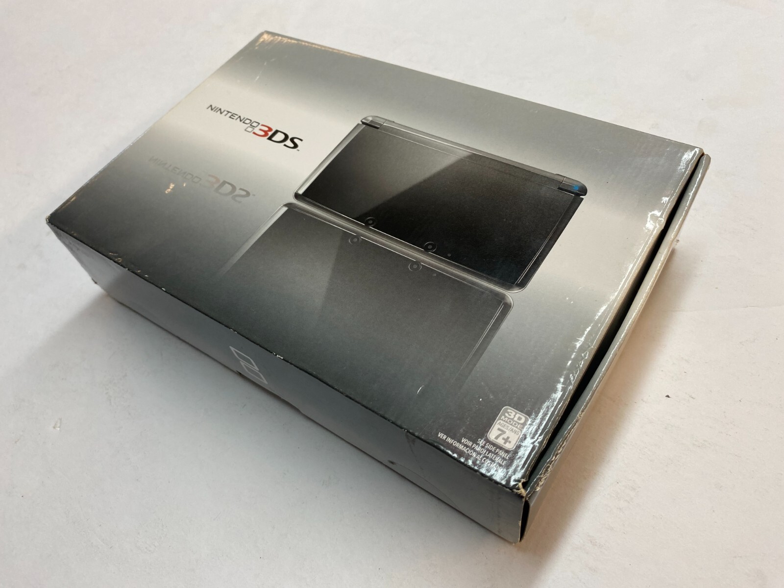 Nintendo 3DS Handheld System – Cosmo Black