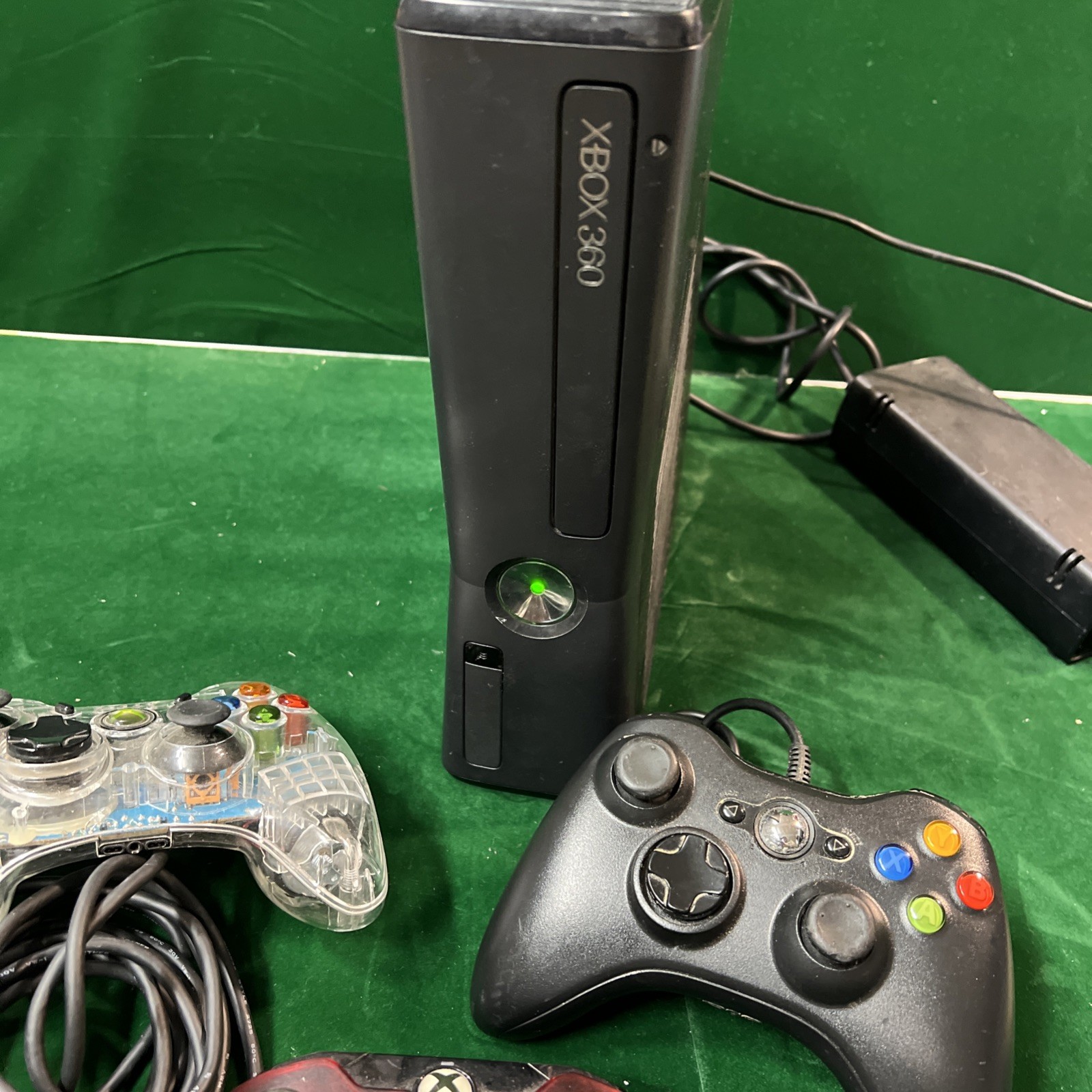 Microsoft Xbox 360 S 1439 Console System Bundle – 3 Controllers
