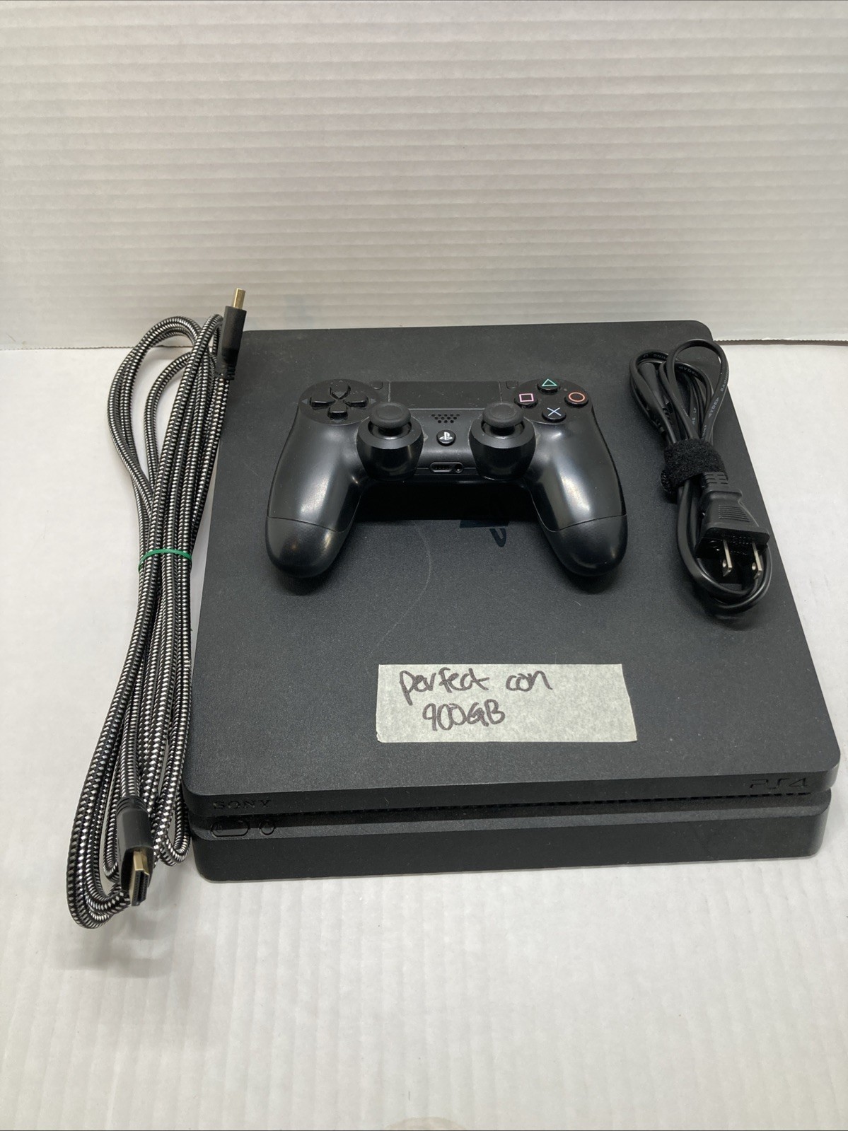 Sony Playstion 4 Slim Blk Console 900gb W/cords & Controller Bundle Tested Works